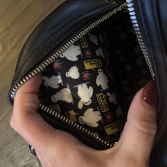 Disney Baymax Kids Backpack - Black and White - Picture 4 of 5